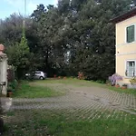Villa La Dogana B&B Di Charme - Historic Villa With A Beautiful Garden